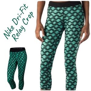 Nike Dri-Fit Relay Cropped Running Leggings, Large
